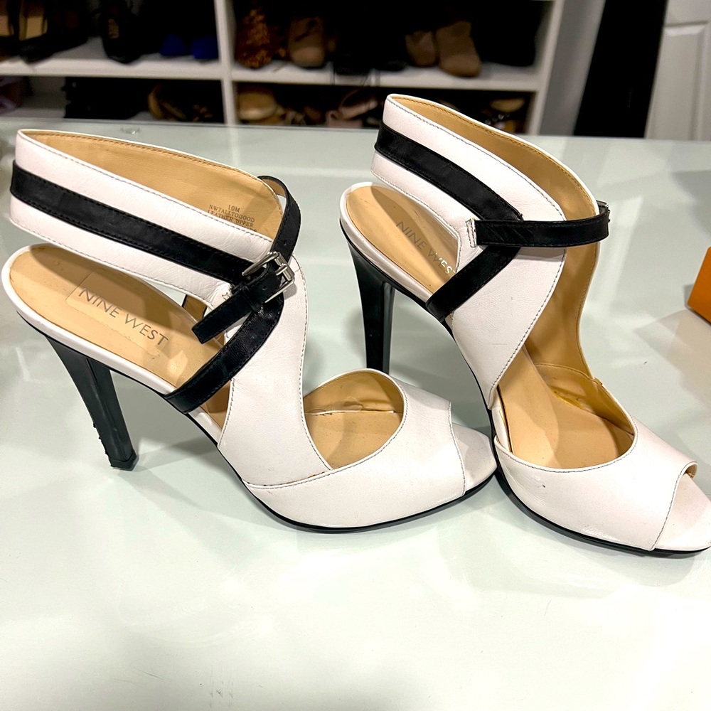 Nine West Only worn once black and white heels